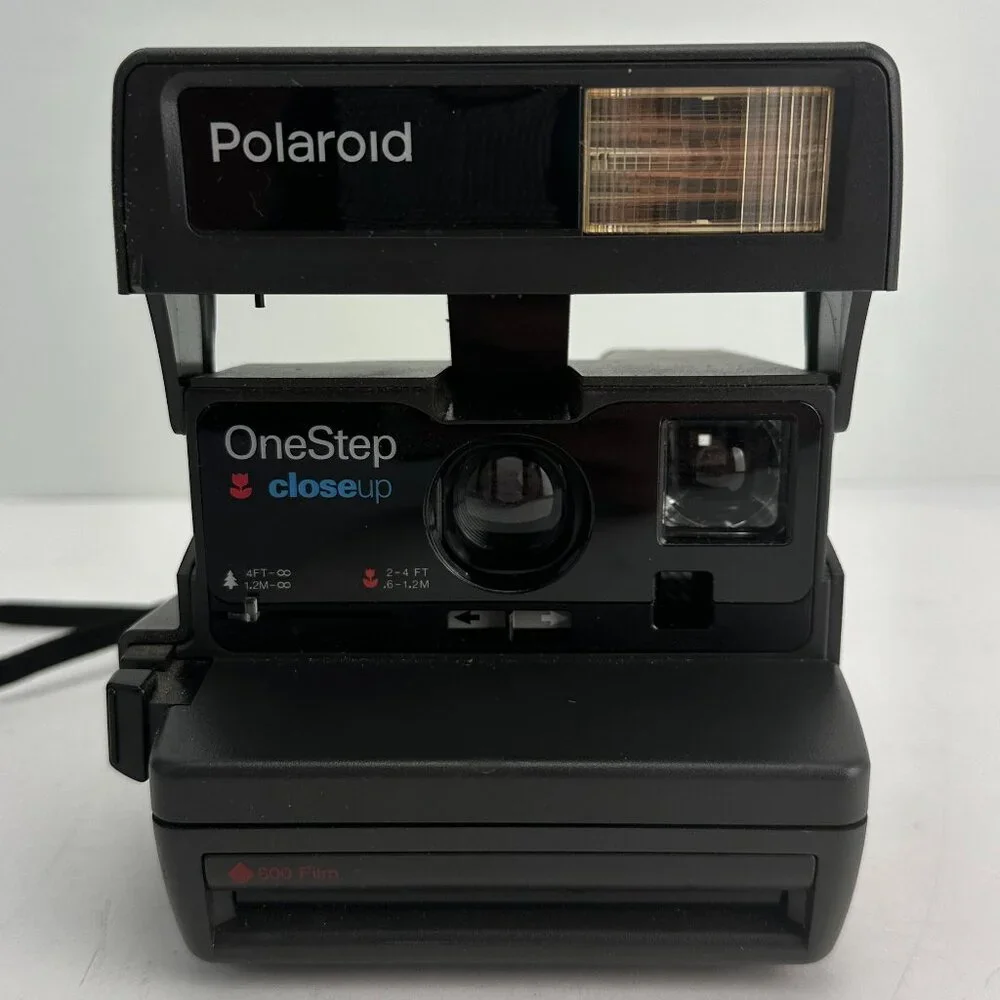 Vintage Polaroid Camera One Step Close Up With Flash Uses 600 Film